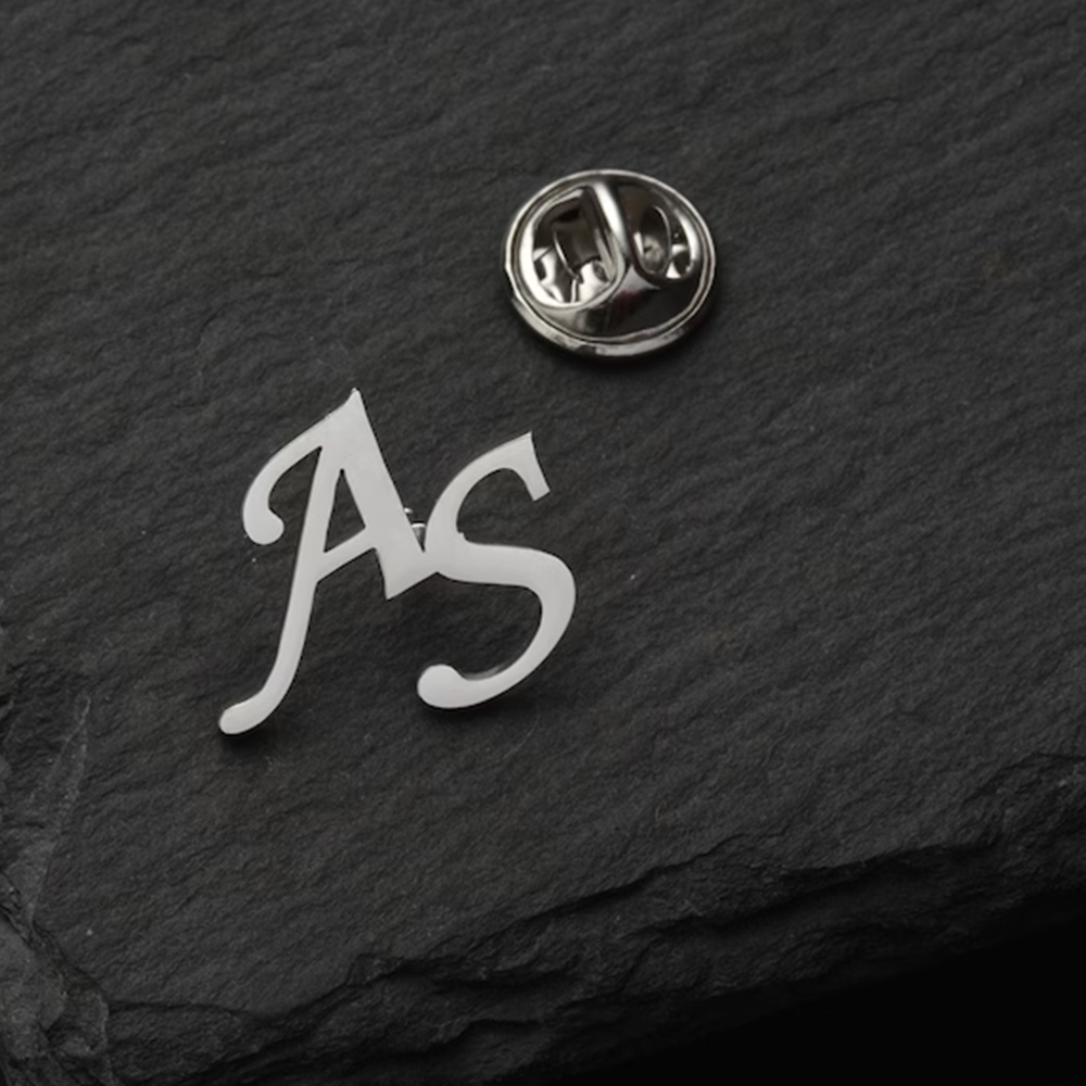 Custom Initials Brooch for Men - Embroidery Name のレビューと価格