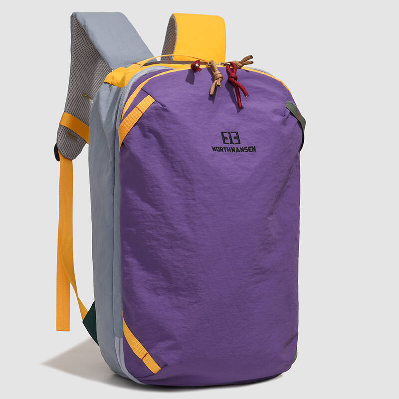 New Color Block Backpack Water - Embroidery Details のレビューと価格