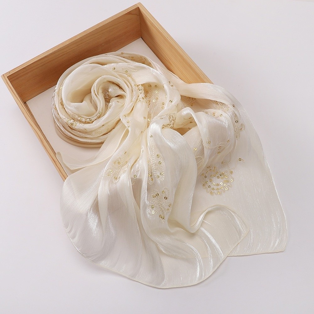 Elegant Hijab Shawl Embroidery - Embroidery Texture のレビューと価格