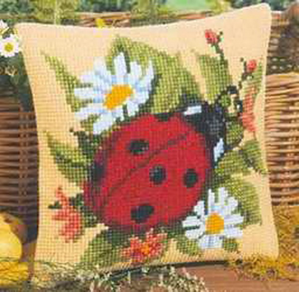 Ladybug 22-22 Cross Stitch Kit - Embroidery Lady Bug のレビューと価格