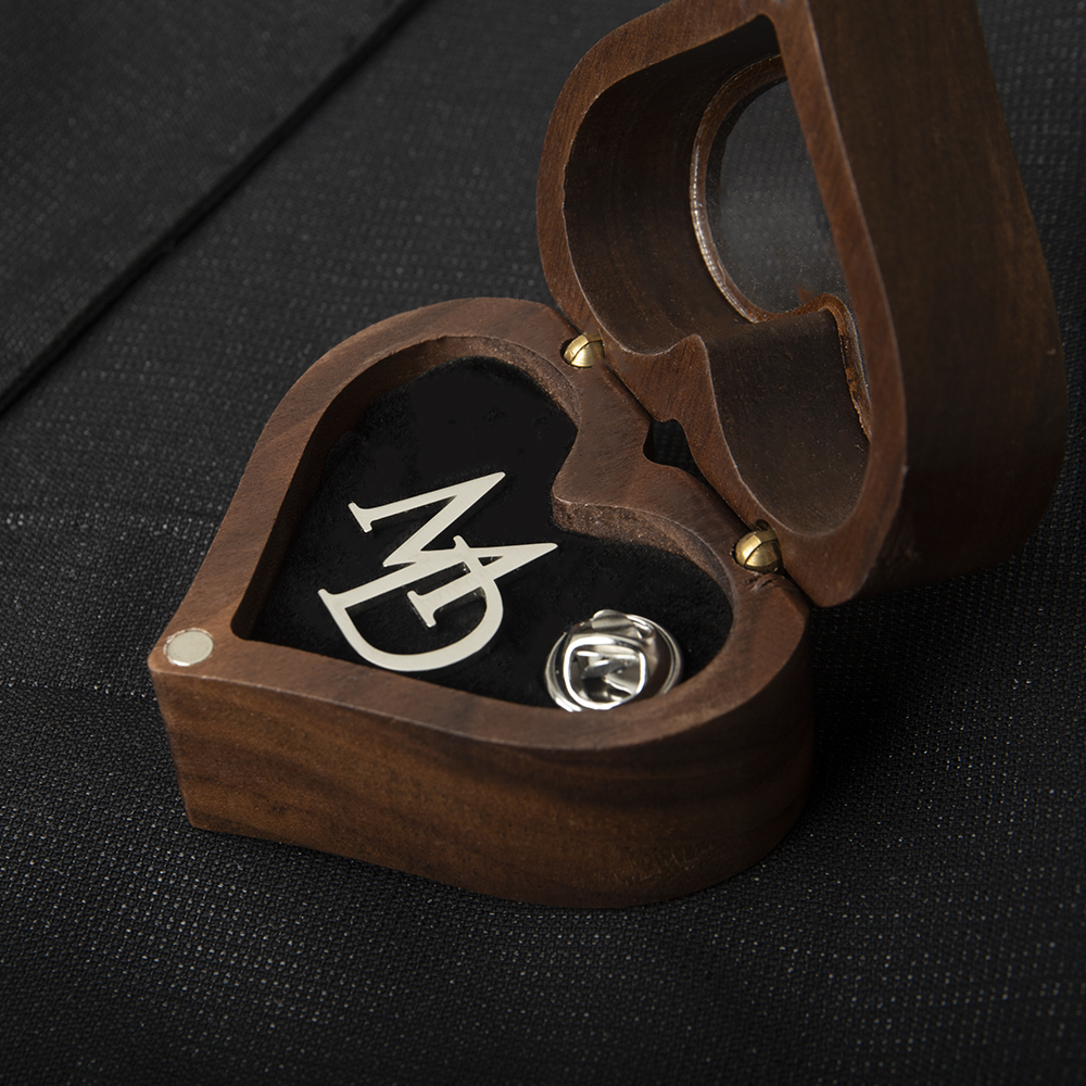 Tangula Custom Initials Brooch - Embroidery Name のレビューと価格