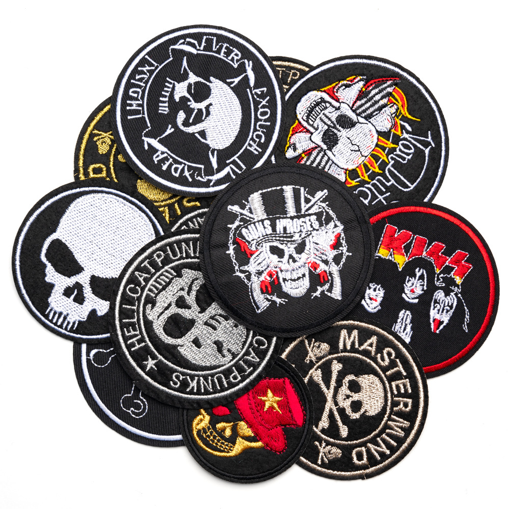 Wholesale Round Heart Shape He - Embroidery Name Designs のレビューと価格