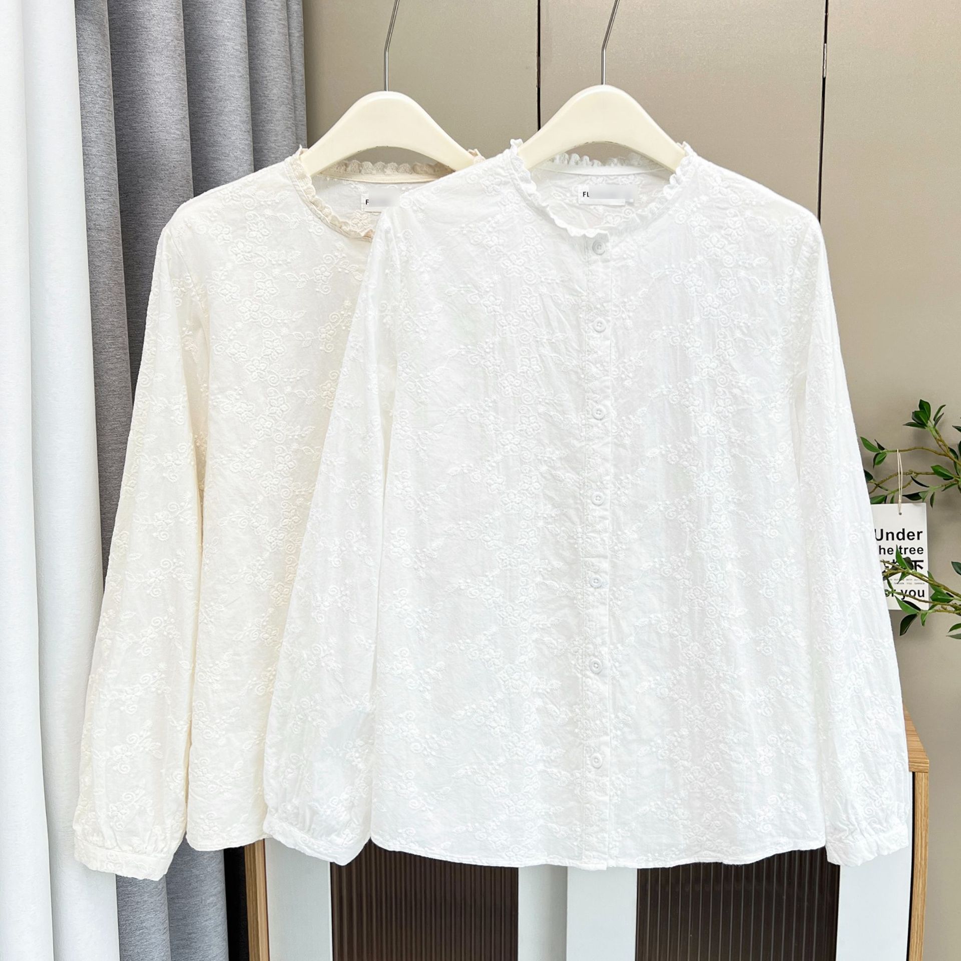 Plus Size Women's Blouses 2025 - Embroidery Cotton Shirt のレビューと価格